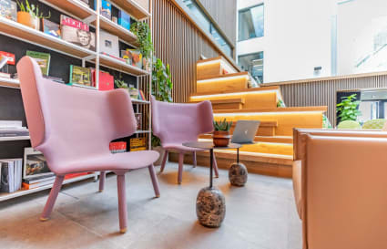 Private Office for up to 22 People | 675 Sq. Ft.