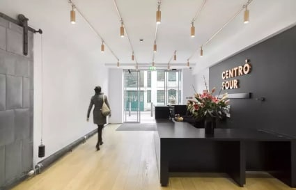 24 Person Private Office in London