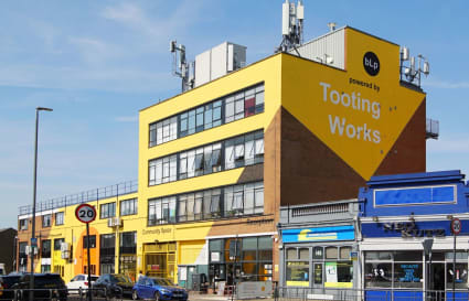 Coworking Desks in London
