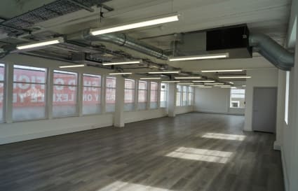 Private Office for up to 3 Person