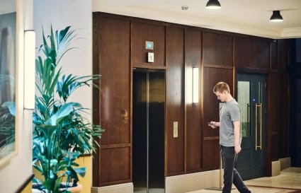 Private Office for up to 6 People 