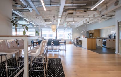 54 Person Managed Office in London with 2 Meeting Rooms | 2,084 Sq. Ft.