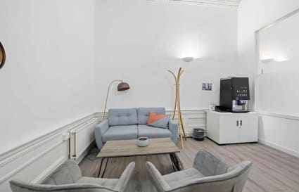 Private Office for up to 4 People | 175 Sq. Ft.