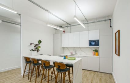 Private Office for up to 18 People w/ 2 Meeting Rooms & Phone Booths | 1,360 Sq. Ft.