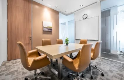 Private Office for up to 12 People