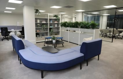 25 Person Managed Office with Meeting Room in London | 2,348 sq ft