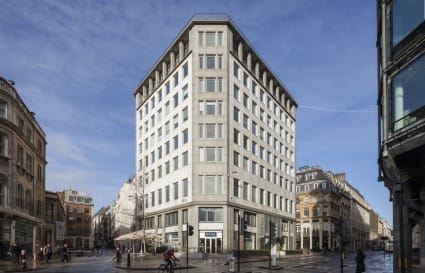 20 Person Managed Office with 2 Meeting Rooms in London | 1,910 sq ft