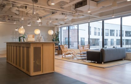 19 Person Managed Office in London | 563 Sq. Ft.