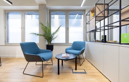 26 Person Managed Office with 3 Meeting Rooms in London | 2,335 Sq. Ft.