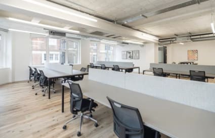 26 Person Managed Office with 2 Meeting Rooms | 2,035 Sq. Ft.