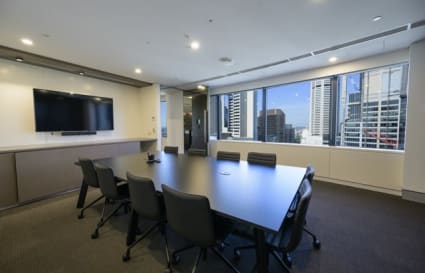18 Person External Private Office | 80sqm