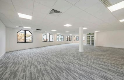 40 Person Managed Office in Fulham | 2,451 Sq. Ft.