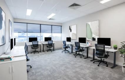 Suite 9 - 27sqm | External Window Private Office for up to 7 People