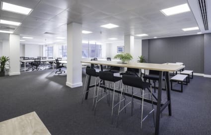 74 Person Managed Office in London | 5,994 sq ft