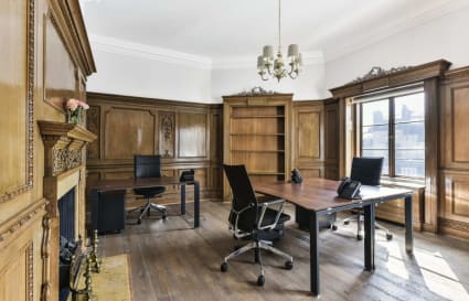 20 Person Private Office in London | 1,175 Sq. Ft.
