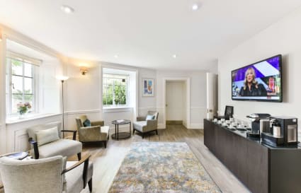 20 Person Private Office in London | 1,175 Sq. Ft.