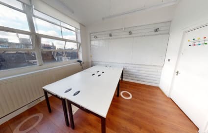 5 Person Private Office in London | 193 Sq. Ft.