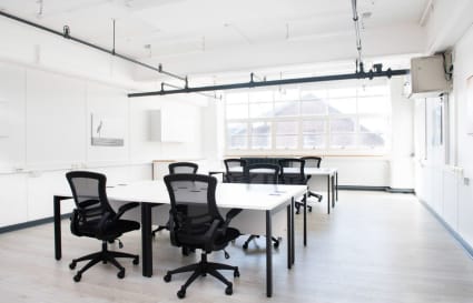12 Person Private Office in London | 517 sqft