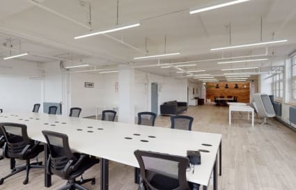 27 Person Private Office in London | 1,100 Sq. Ft.
