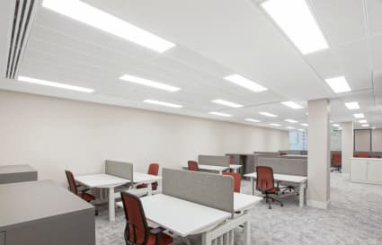 39 Person Managed Office in London | 3,798 sq ft