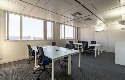 Private Office in Borehamwood