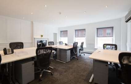 10 Person Private Office in London | 500 sq ft