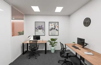 Suite 1 - 14 sqm | Internal Private Office for up to 4 People