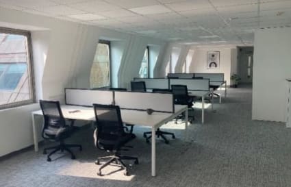 Managed Office for up to 20 Desks plus 6 Agile Work Stations | 1,570 Sq. Ft.