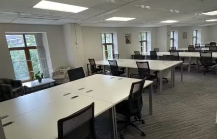 External Private Office for up to 14 desks in London | 347 Sq. Ft.