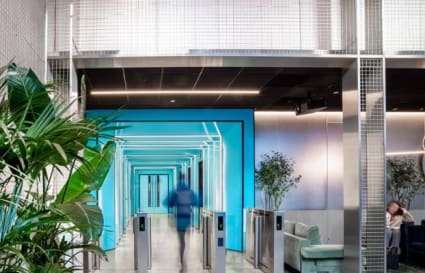 External Private Office for up to 16 People | 443 Sq. Ft.