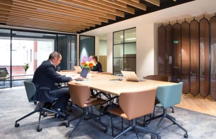 55 Person External Private Office with 3 Meeting Rooms | 1,913 Sq. Ft.