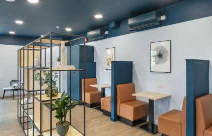Private Office for up to 6 People | 183  Sq. Ft. | 256 sqft