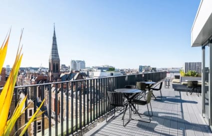 30 Person Managed Office in London with 2 Meeting Rooms  | 2,754 sq ft