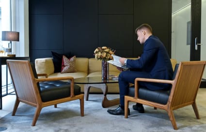 External Private Office for up to 8 People with Meeting Room | 385 sqft