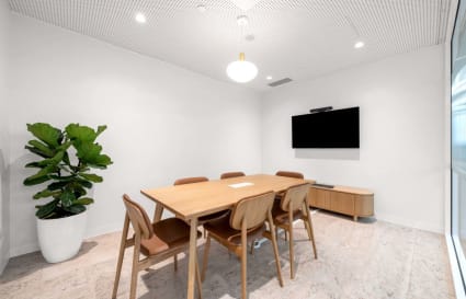 1 Person private office with river views