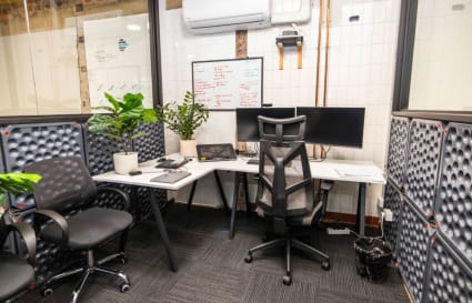 9 Person Serviced Office 