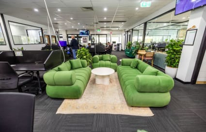 7 Person Serviced Office 
