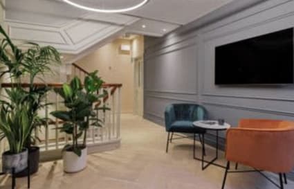 12 Person Private Office in London