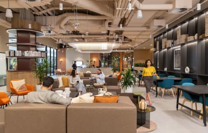 Hot Desks Available in Melbourne    