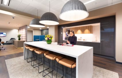 Internal Private Office for up to 6 People | 193 Sq. Ft.