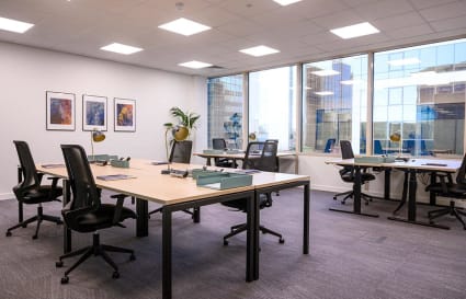 Private Office for 12 Person | 666 Sq. Ft.