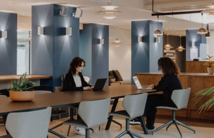 12 Person External Private Office in London with Floor to Ceiling Windows | 604 sq ft