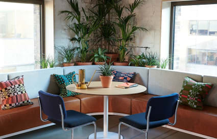 14 Person Private Office in Devonshire Square | 372 Sq. Ft.