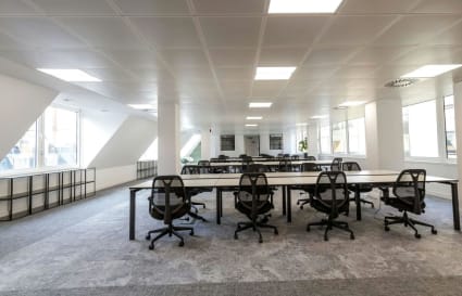 35 Person Managed Office with 2 Meeting Rooms | 3,487 sq ft