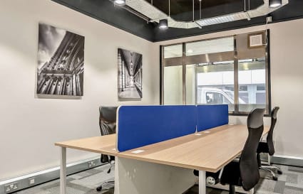 16 Person Managed Office in London | 750 sqft
