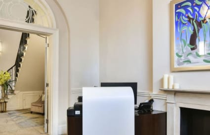 9 Person Private Office in London | 425 Sq. Ft.