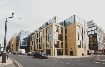External Private Office for up to 16 People | 650 Sq. Ft.