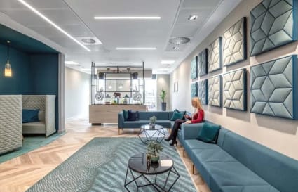 9 Person External Private Office | 348 Sq. Ft.