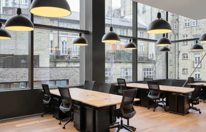 Private Office for up to 8 People 