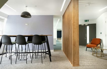 12 Person Private Office in St James's with 4 Meeting Rooms, Breakout space | 1,685 Sq. Ft.